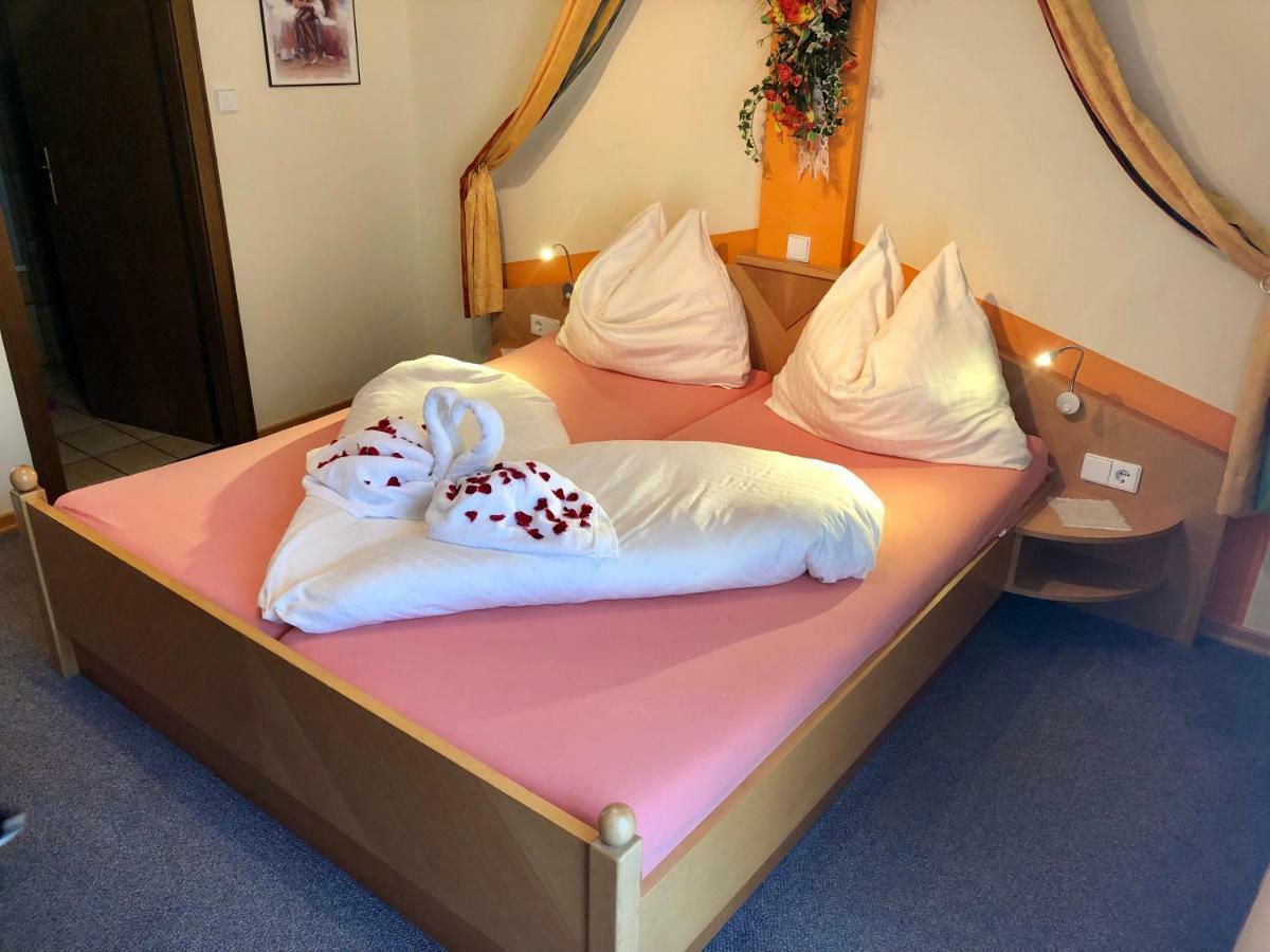 Gasthof-Hotel Winkler Mühldorf Εξωτερικό φωτογραφία